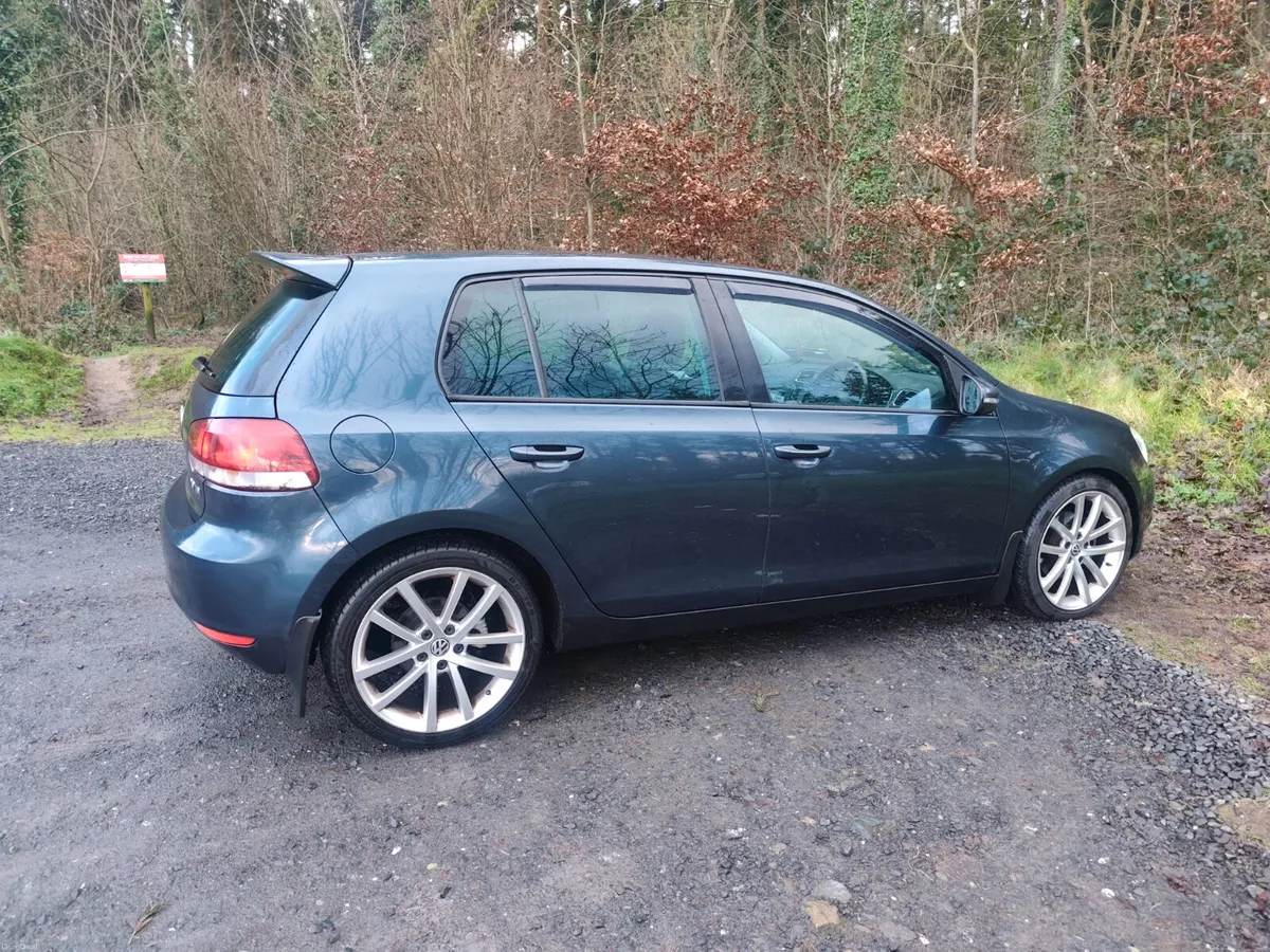 Volkswagen Golf GT TDI  2010 - Image 3