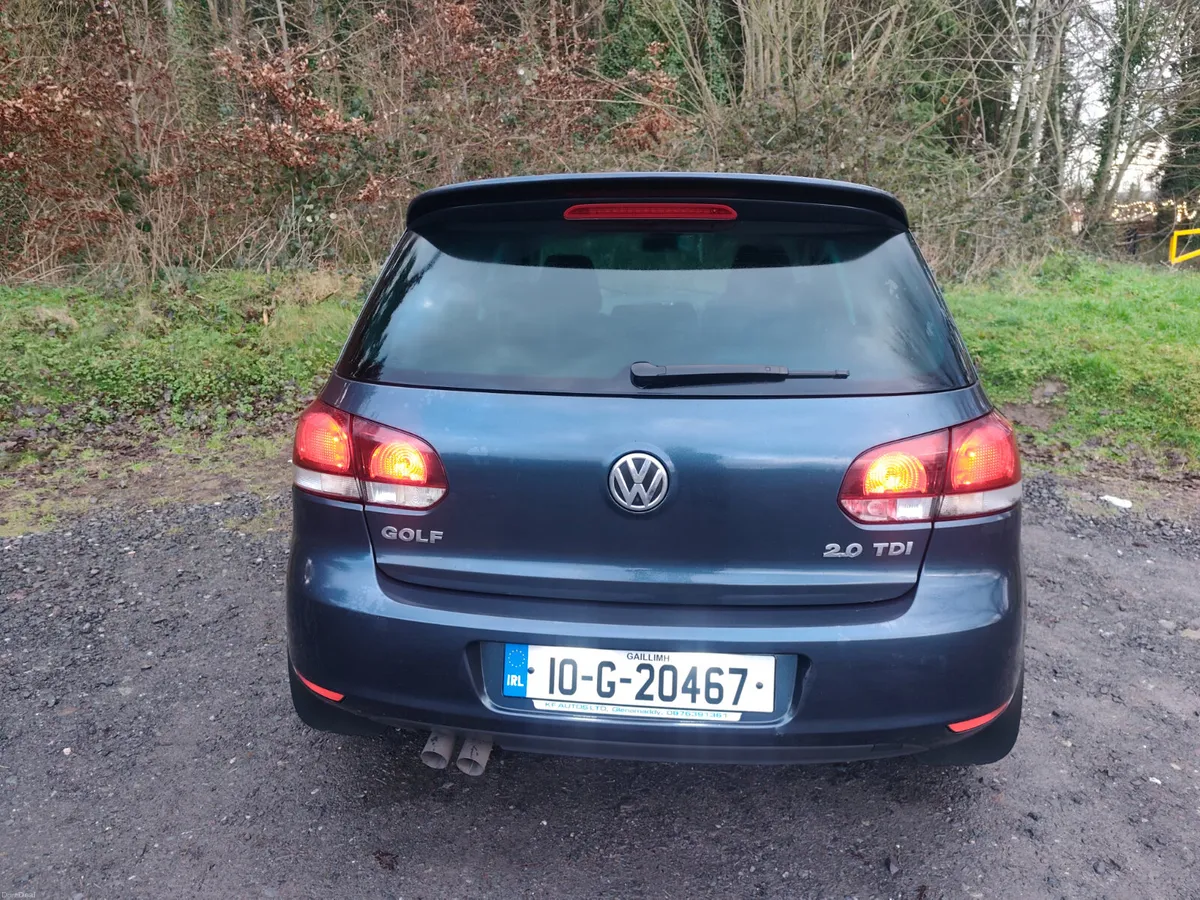 Volkswagen Golf GT TDI  2010 - Image 4