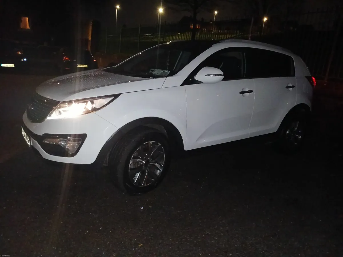 Kia Sportage 2014 part ex for van - Image 2