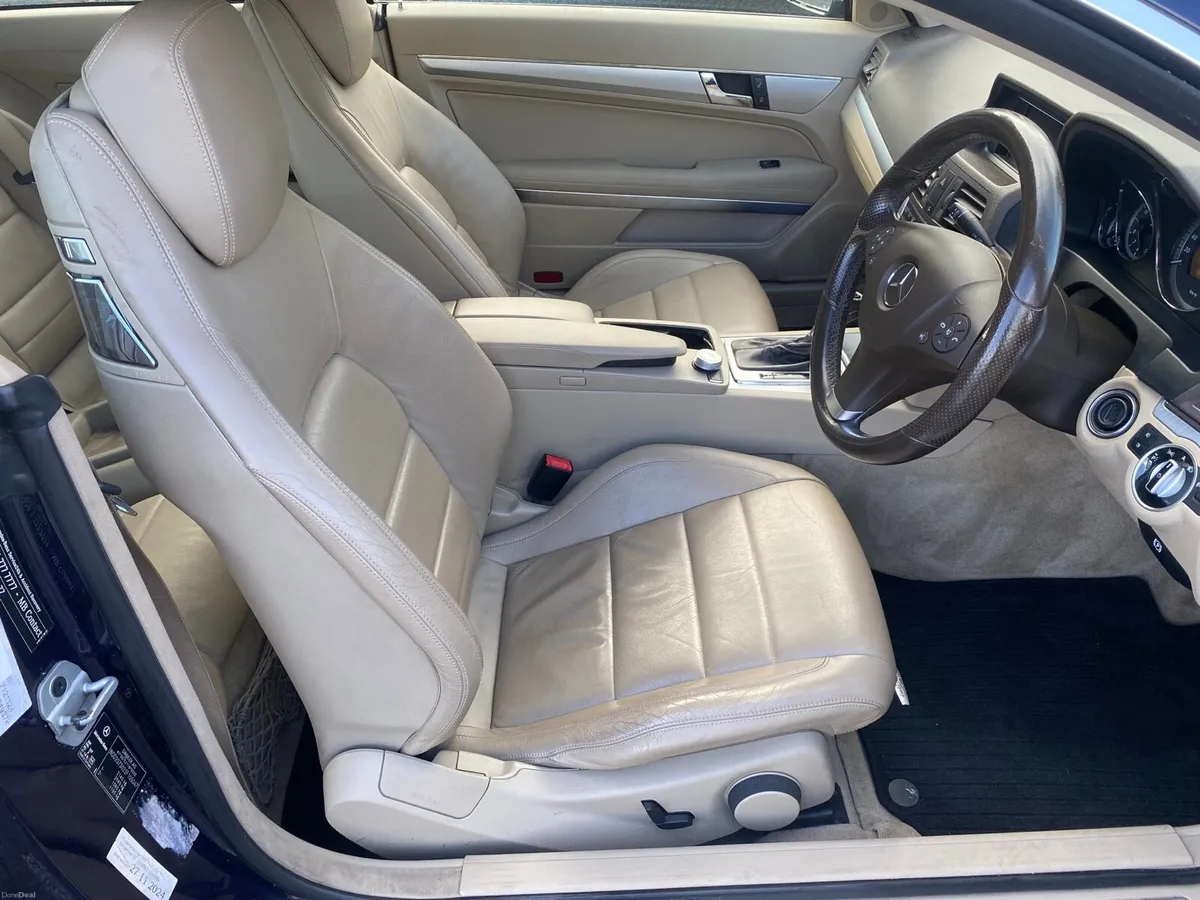 2011 MERCEDES E220 COUPE - Image 3