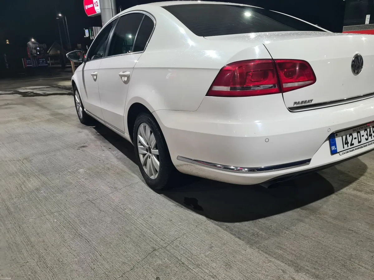 Volkswagen Passat 2014 New Model - Image 4