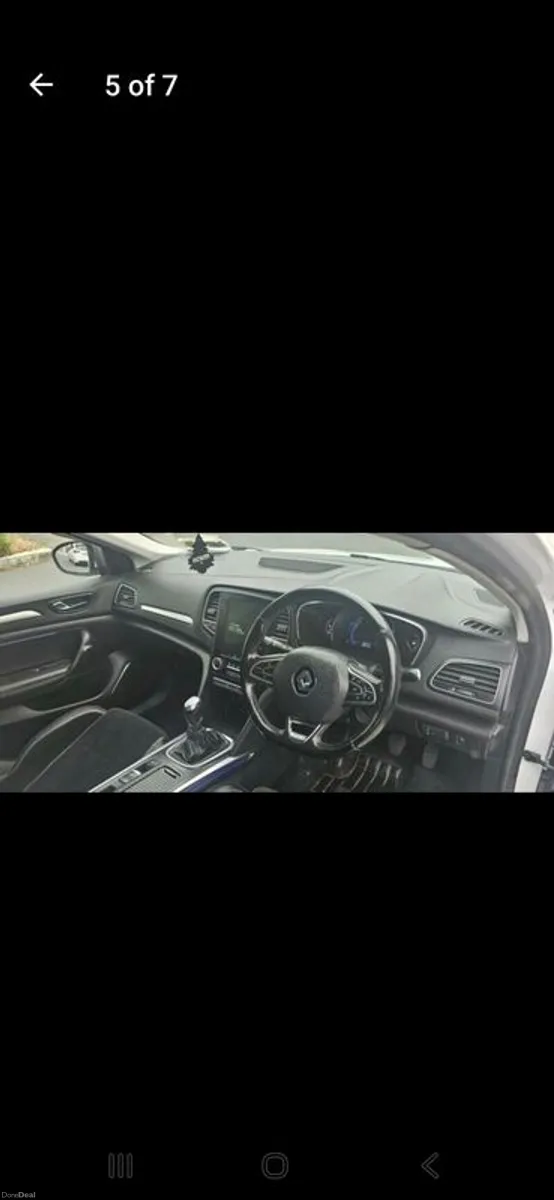 2017 Renault Megane - Image 2