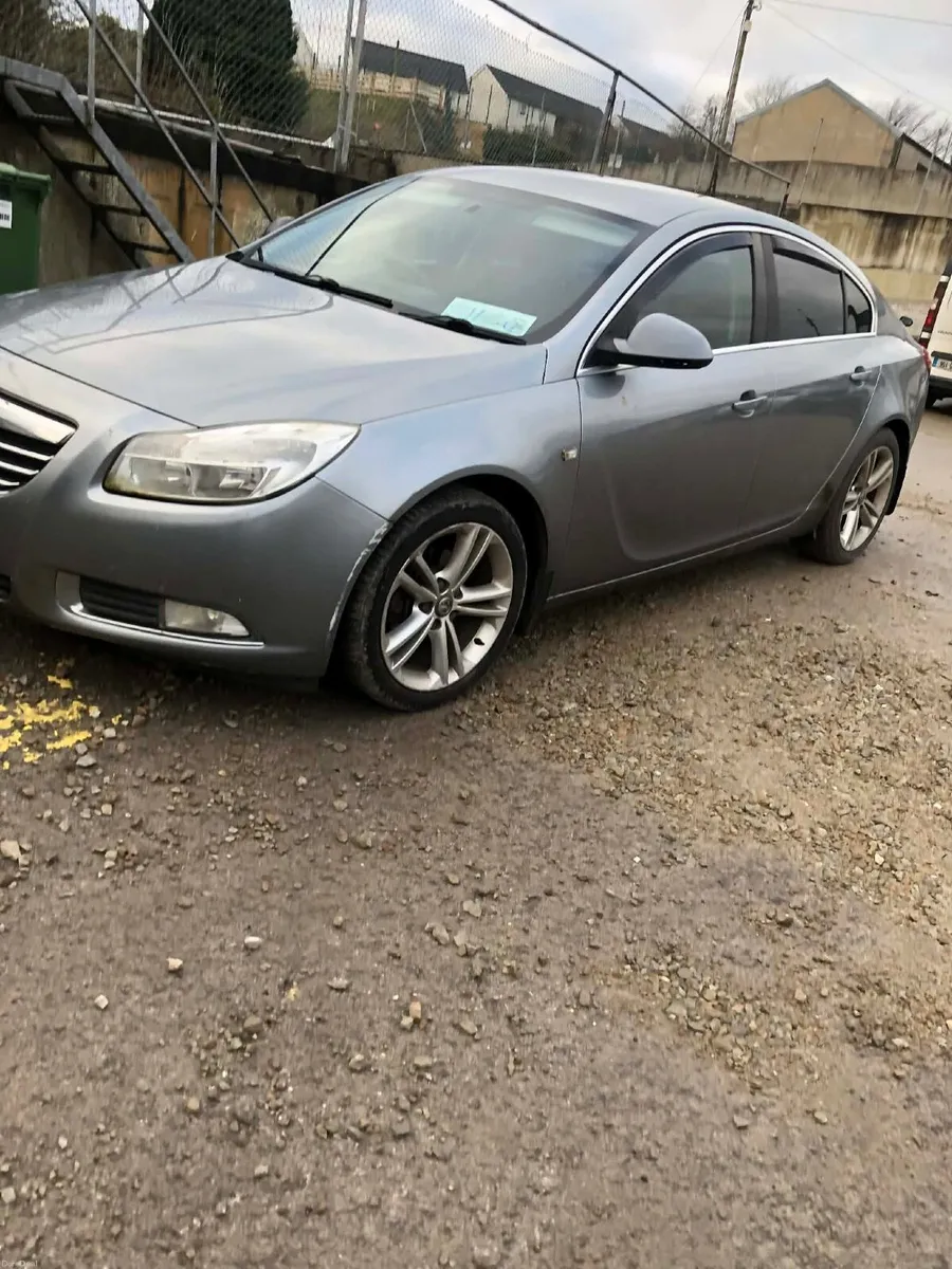 Vauxhall Insignia 2012 - Image 2