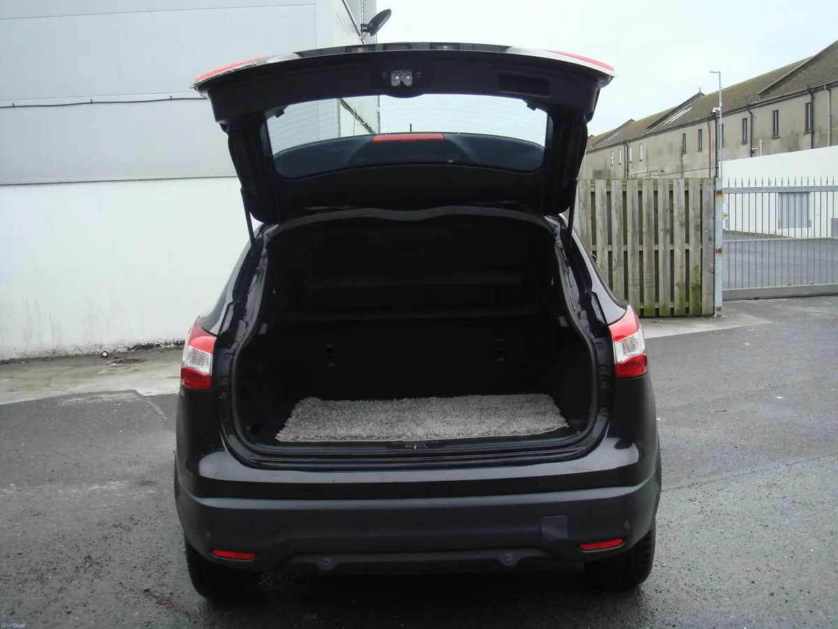 Nissan Qashqai 2016 - Image 2