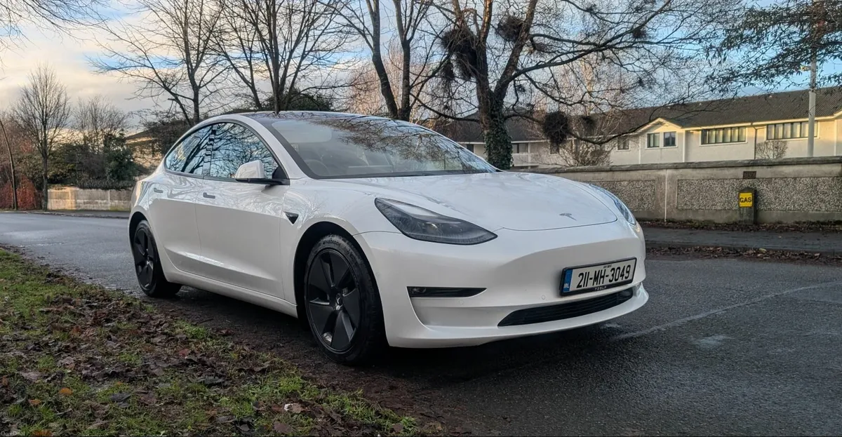 Tesla Model 3 2021 Long Range AWD Dual Motor - Image 3