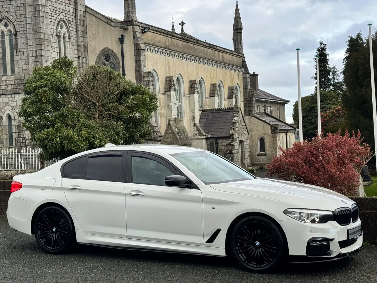 520D MSPORT PLUS * HUGE SPEC * - Image 3