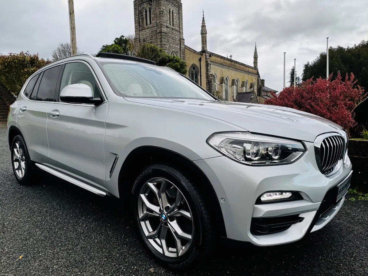 20D X-LINE X-DRIVE * PAN ROOF * LOW KMS * - Image 2