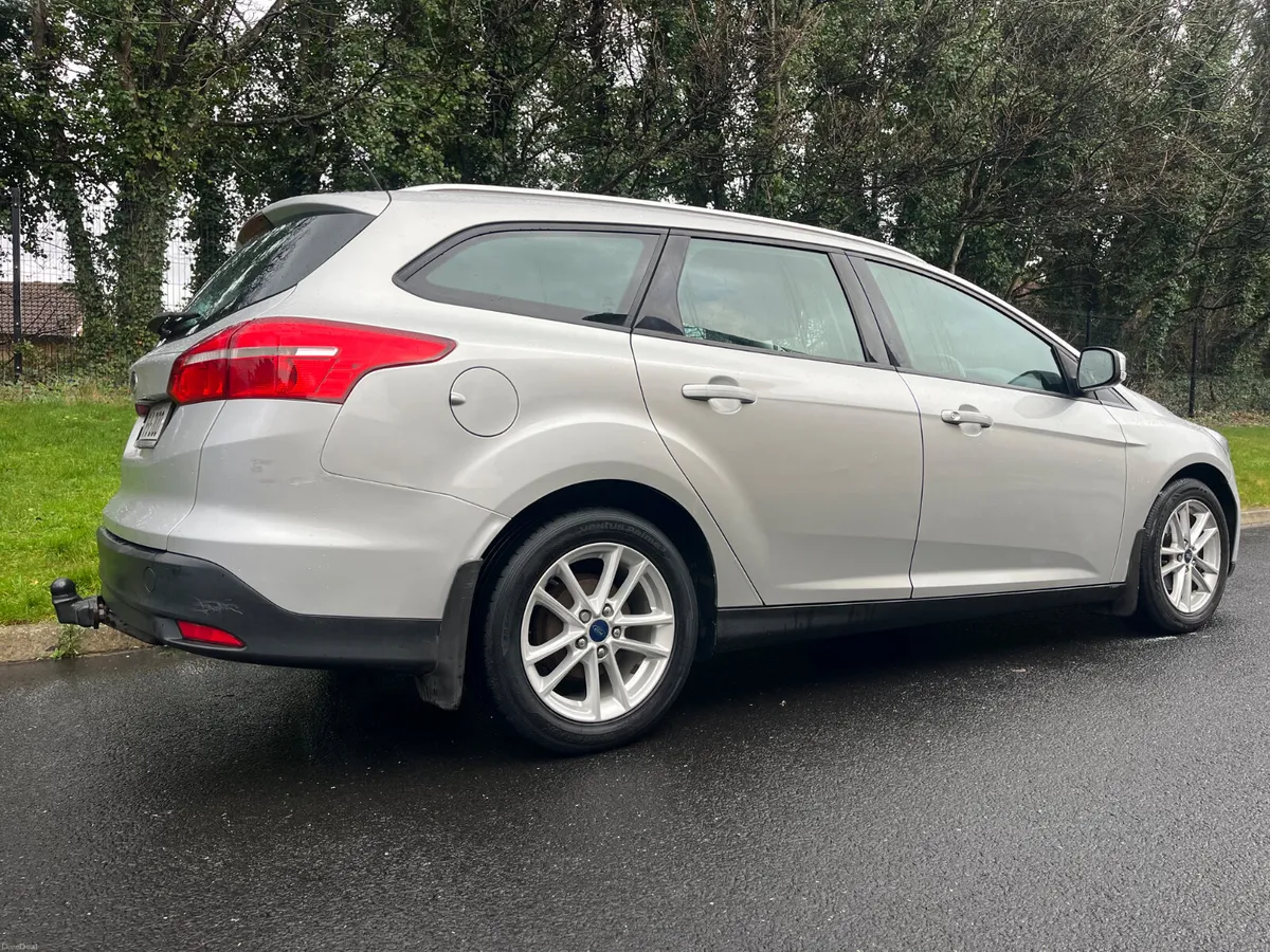 Ford Focus 2016(05/27) - Image 2