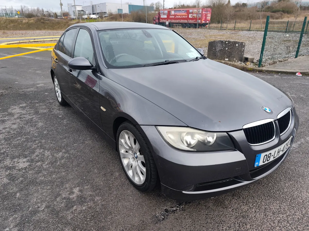 BMW 320D 2008 - Image 2