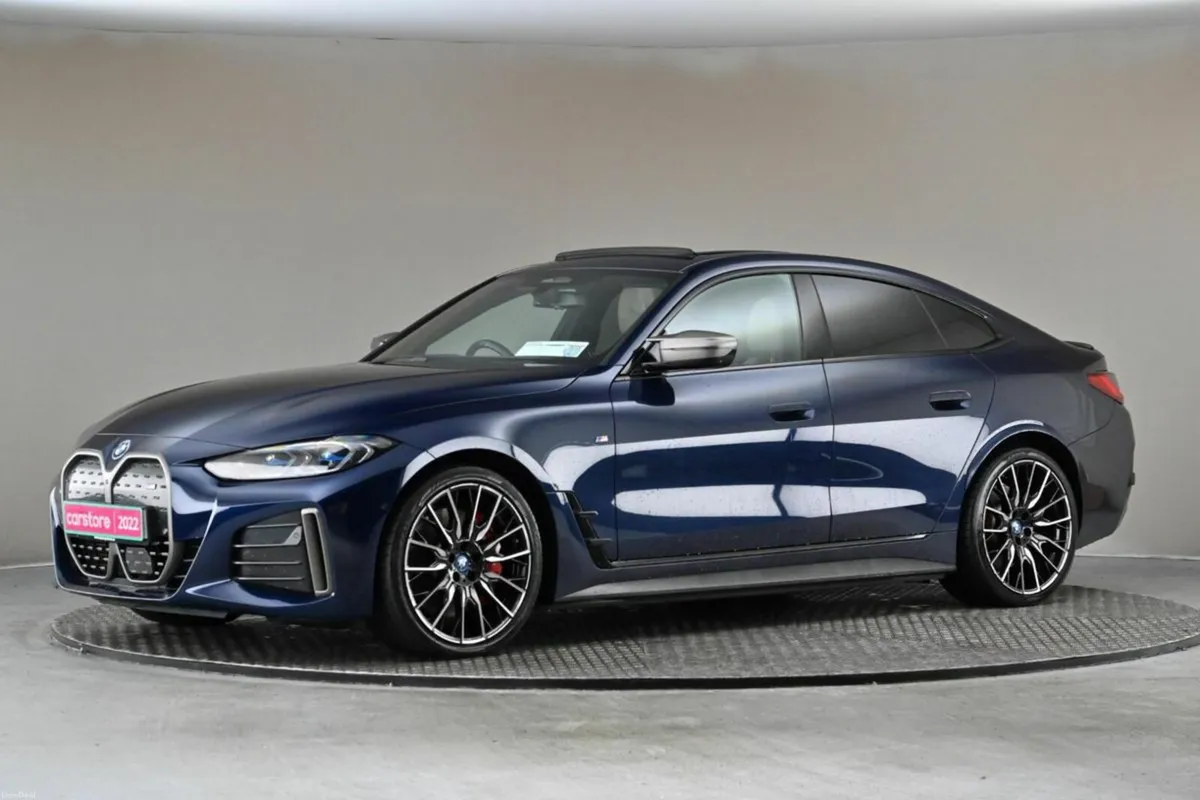 BMW i4 M50 M-SPORT**SUNROOF**HARMON KARDON**BEIGE - Image 4