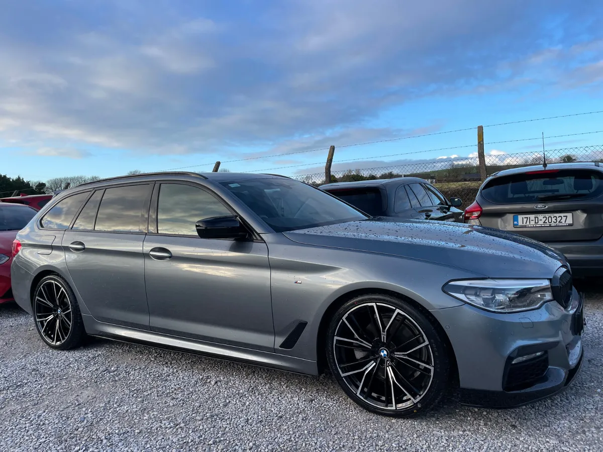 BMW 520D M-Sport Touring - Image 1