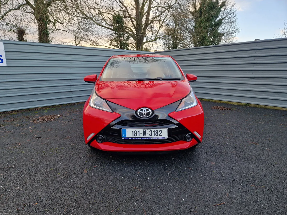 18 TOYOTA AYGO...NCT 2/28... - Image 2