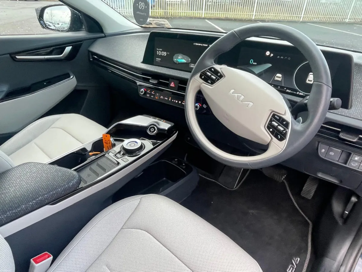 Kia EV6 5DR AUTO EV EARTH (ONLY 40 MINS FROM DUBLI - Image 4