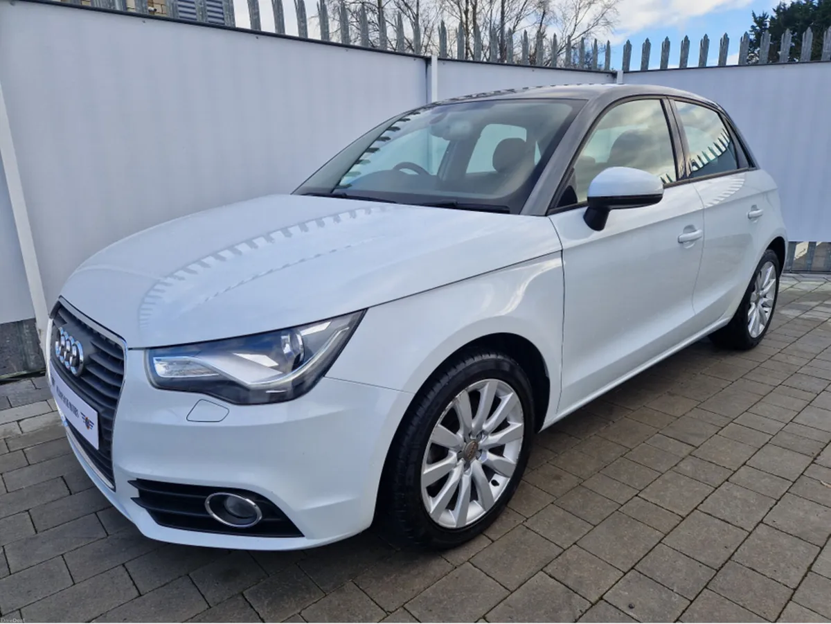 Audi A1 1.4 PETROL AUTO - Image 3