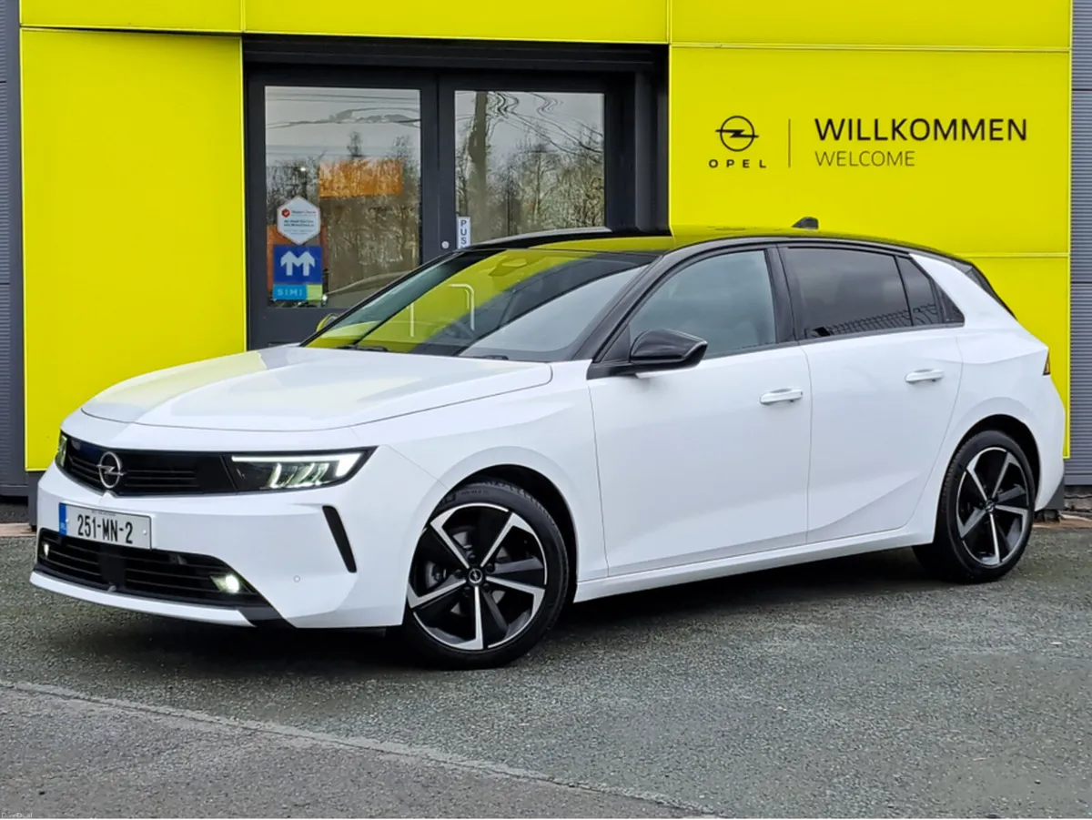 Opel Astra ELEGANCE 1.2TURBO 110BHP **REVERSING CA - Image 1