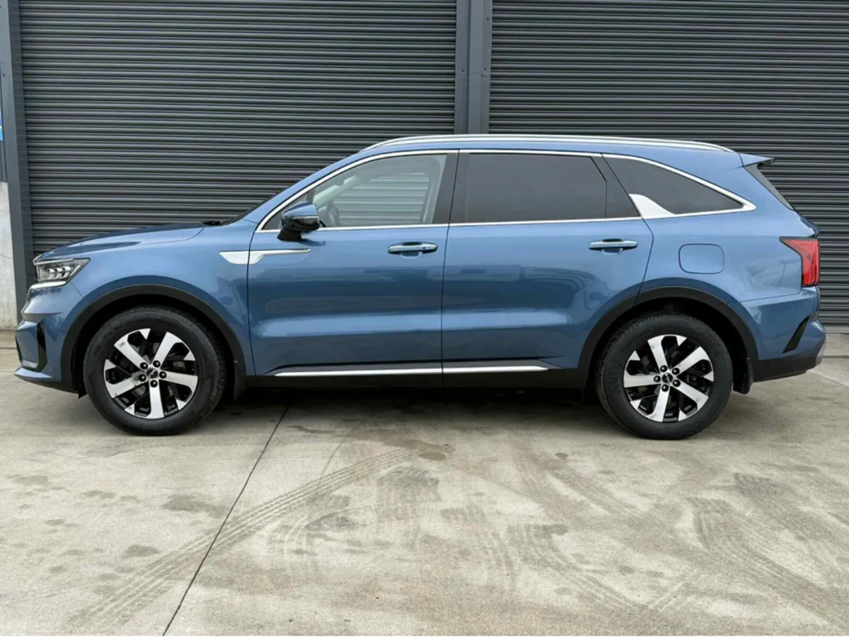 Kia Sorento K4 DIESEL 5DR AUTO - Image 4