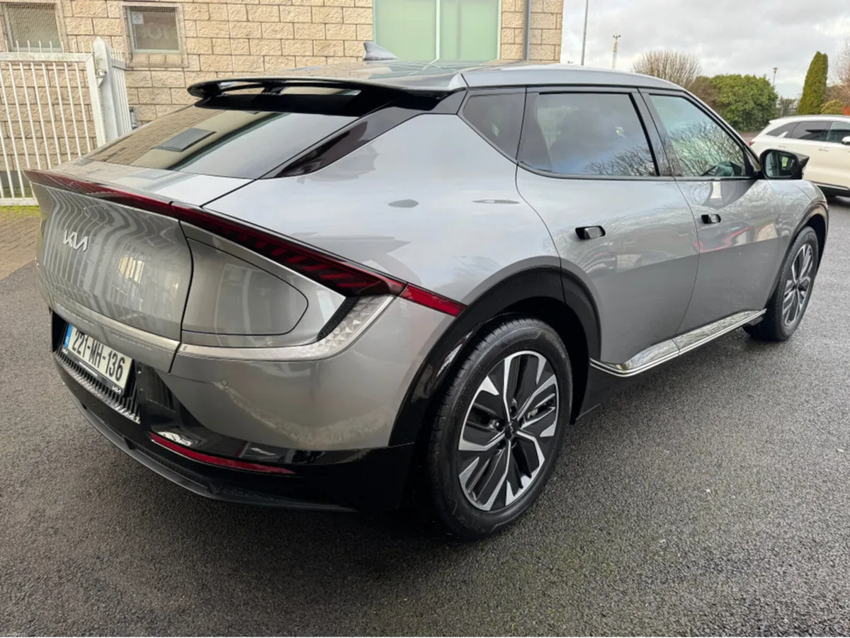 Kia EV6 EARTH - Image 2