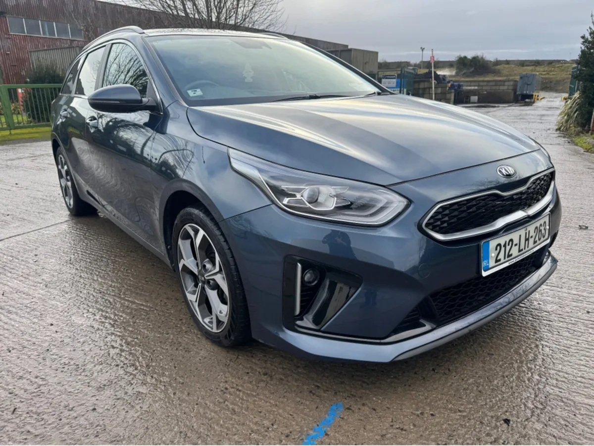 Kia Ceed SW PHEV TRAILER 5DR AUTO - Image 3