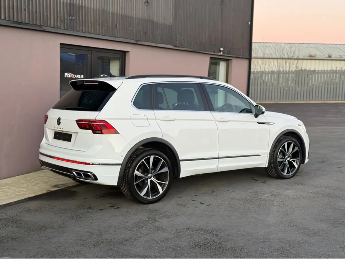 Volkswagen Tiguan JUST IN! R-LINE TDI S-A DSG - Image 2