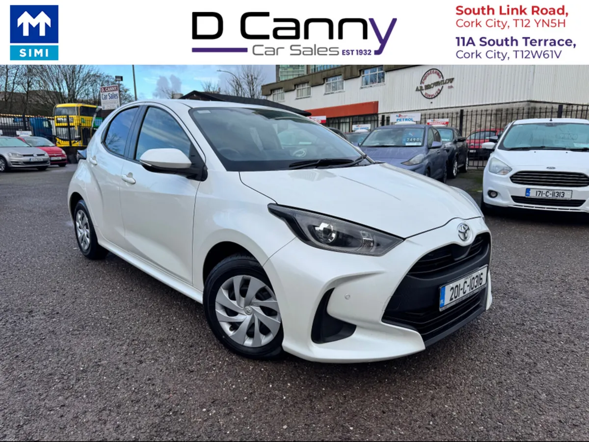 Toyota Yaris 1.0 petrol automatic - Image 1