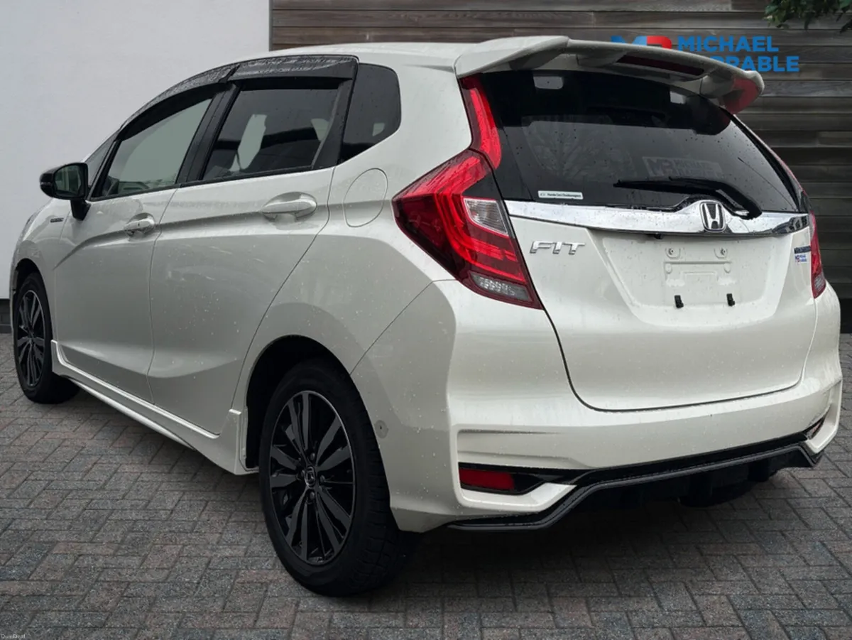 Honda Fit 1.5L Petrol Hybrid Automatic - Image 4