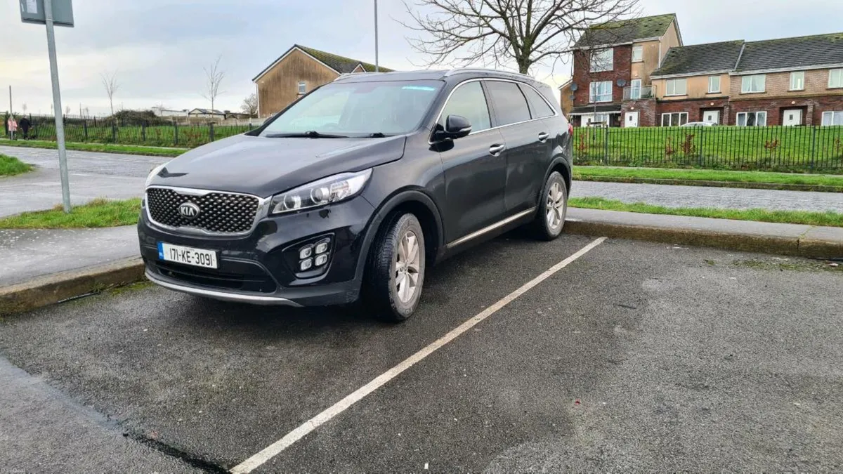 Kia Sorento 2017 Bargain - Image 2