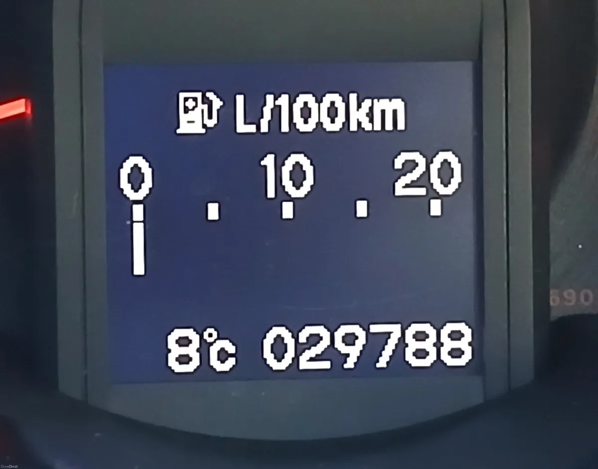 Honda Jazz 2012 *AUTO* 1.3 EXEC 5dr - IRISH CAR - Image 2