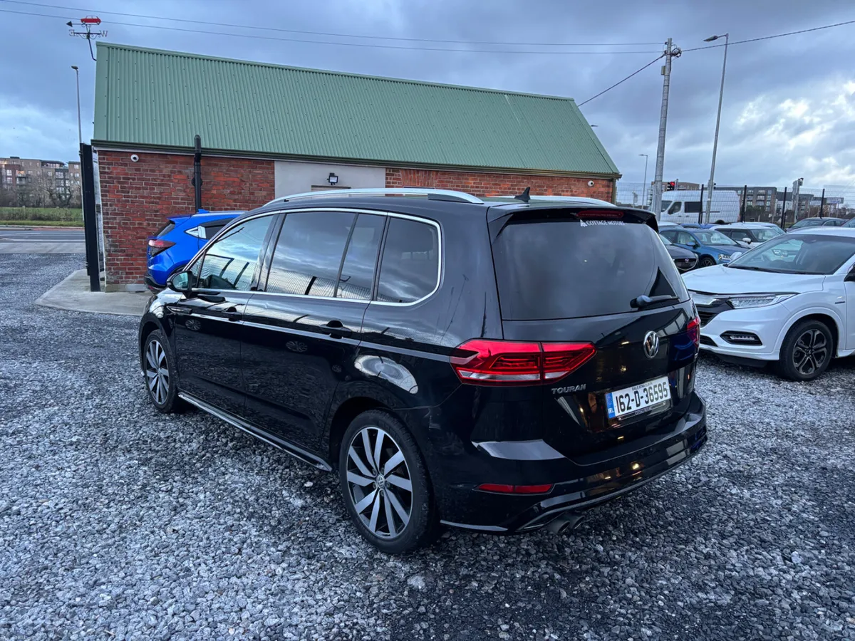Volkswagen Touran R Line - Image 3