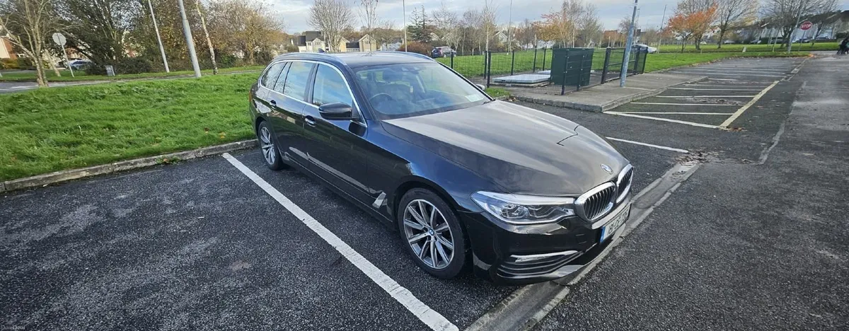 BMW 5-Series 2018 - Image 1