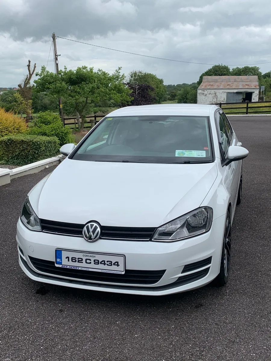 Volkswagen Golf TDI Bluemotion - Image 2