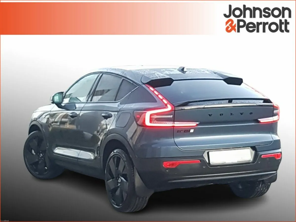 Volvo EC40 82 kWh 252bhp Plus Black Edition (Three - Image 3