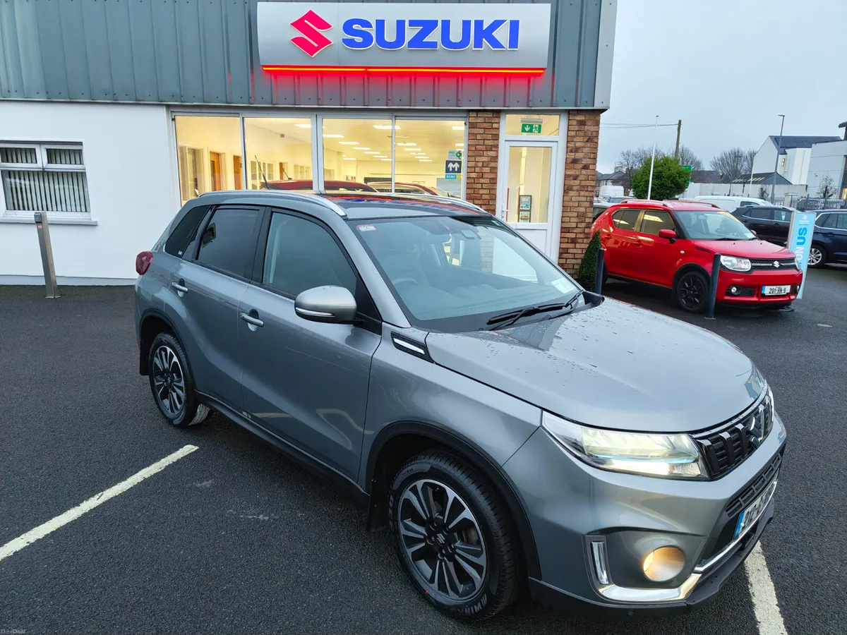 Suzuki Vitara SZ5 Hybrid AUTO - Image 2