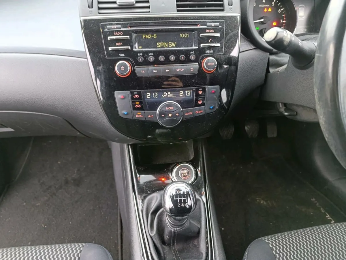 Nissan Pulsar 1.2 petrol , low milage - Image 3