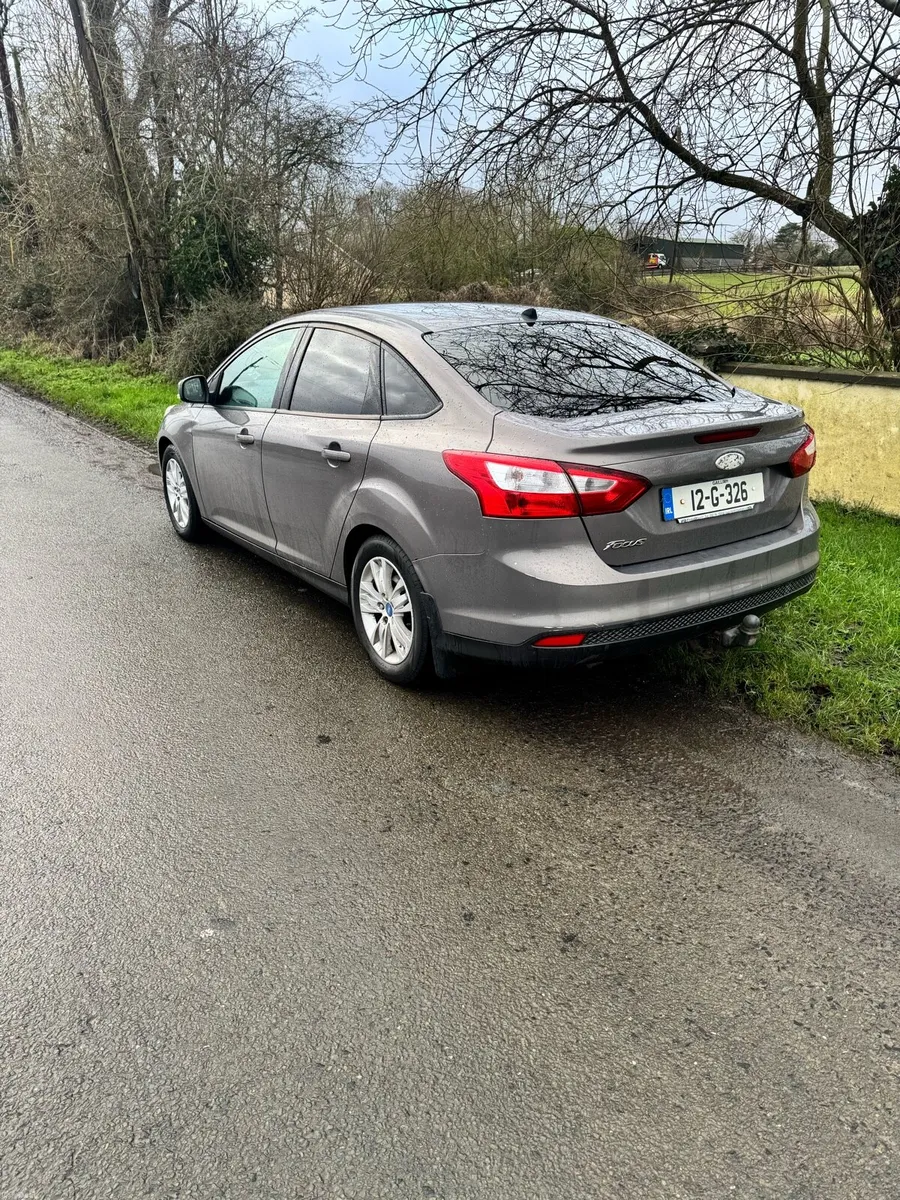 2012 FORD FOCUS EDGE - NCT and TAX - MINT CONDITIO - Image 3