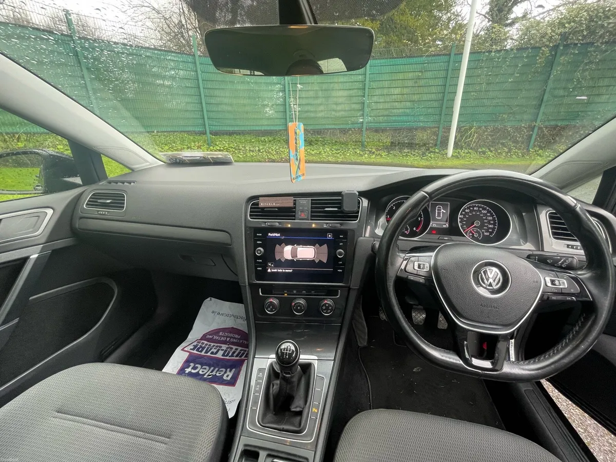 2017 VW Golf Mk 7.5, 1.6 TDI SE NAV - Image 4