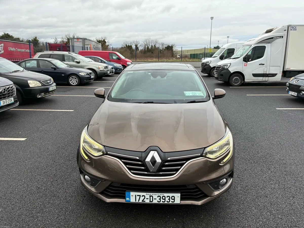2017 Renault Megane - Image 1