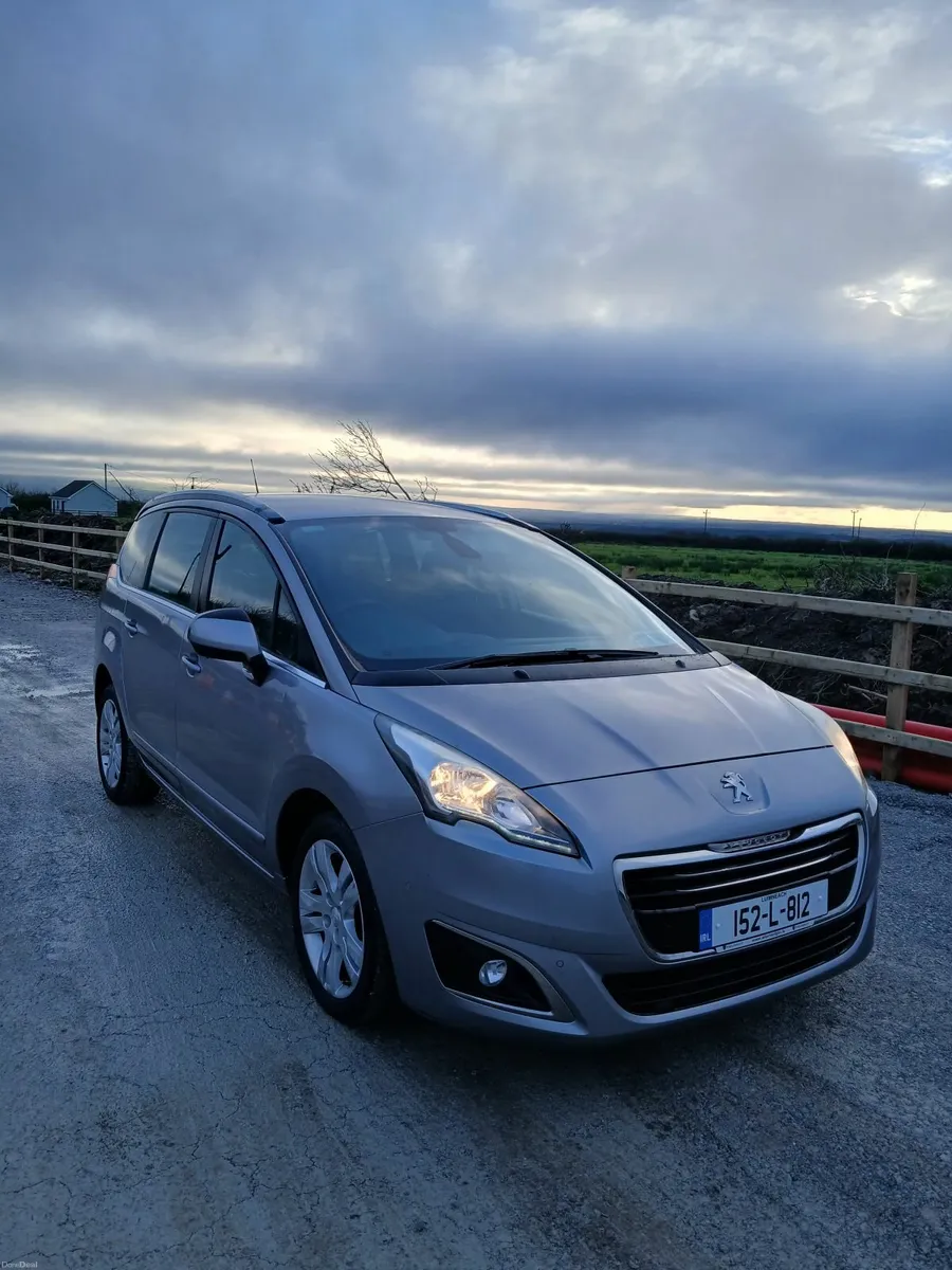 Peugeot 5008 2015 7-Seater NEW NCT - Image 2