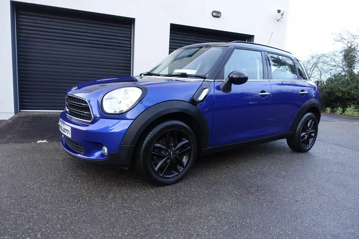 Mini Countryman Cooper D 2015 Starlight Blue - Image 1