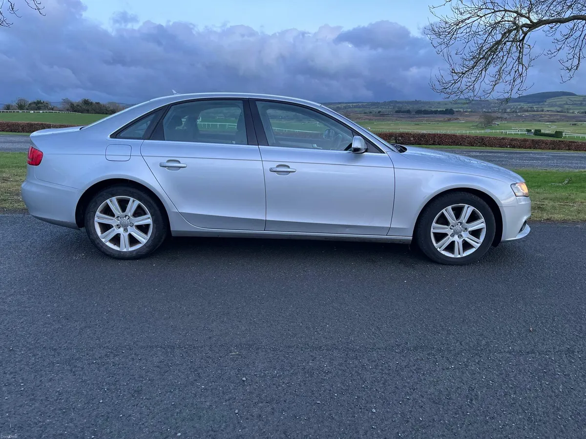 Audi A4 2011 Trade automatic Trade Sale - Image 2