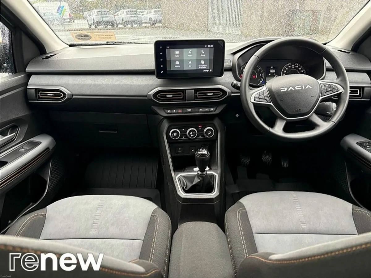Dacia Sandero Stepway EXTREME 1.0 TCE 90 BHP 5DR * - Image 2