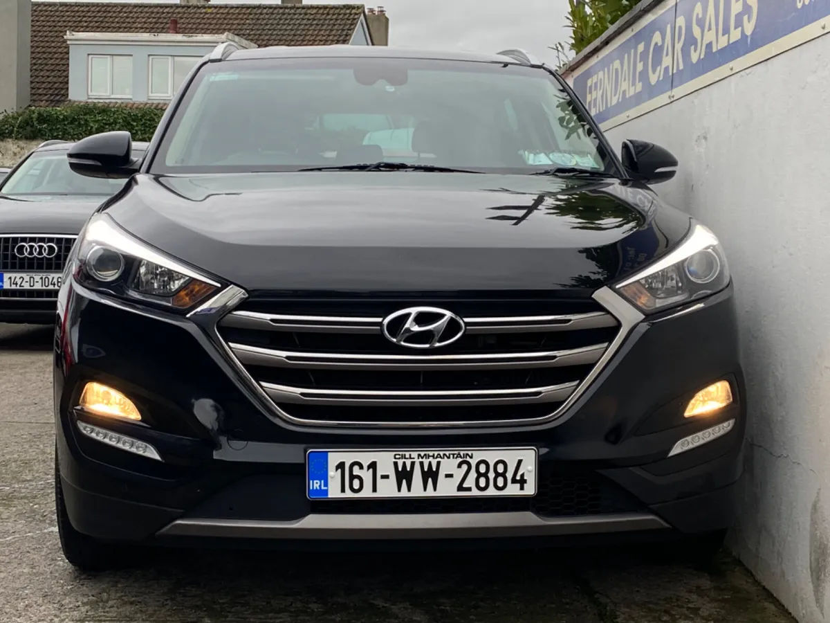Hyundai Tucson Premium Edition Very Hi Spec - Image 2