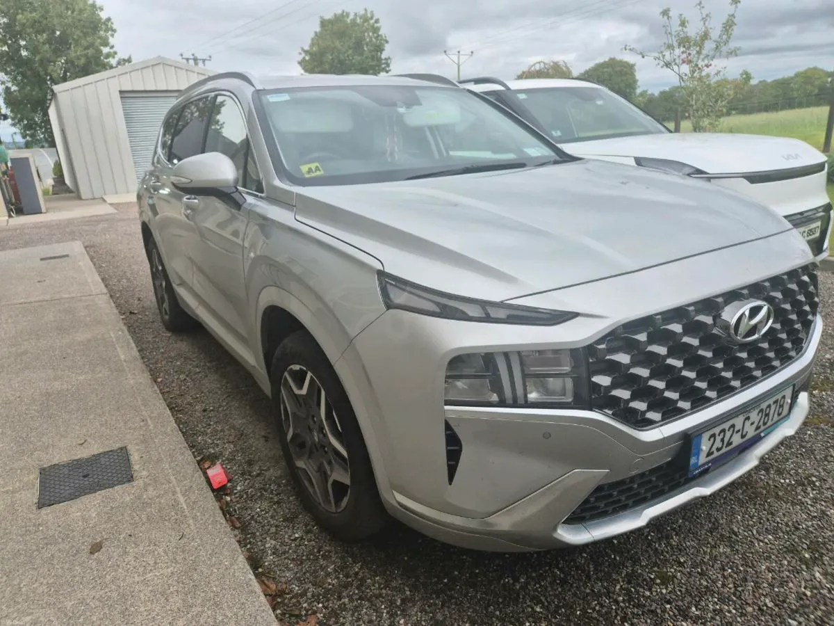 Hyundai Santa Fe - Image 2