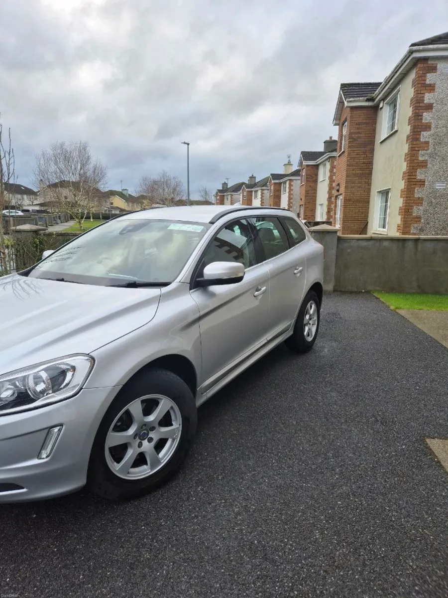 2015 Volvo XC60 D4 FWD GT Auto - Image 2
