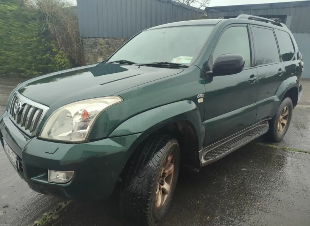 Toyota Land Cruiser 2006 - Image 3