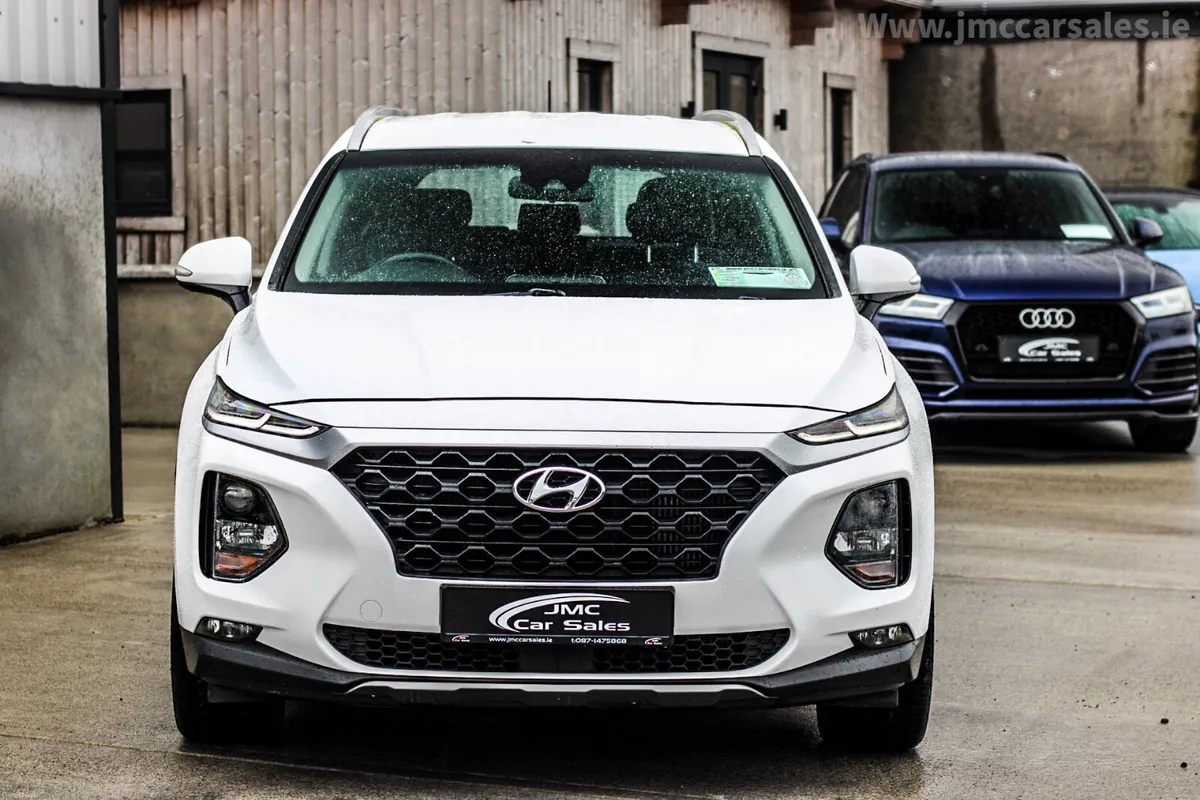 STUNNING HYUNDAI SANTA FE COMFORT PLUS - Image 2