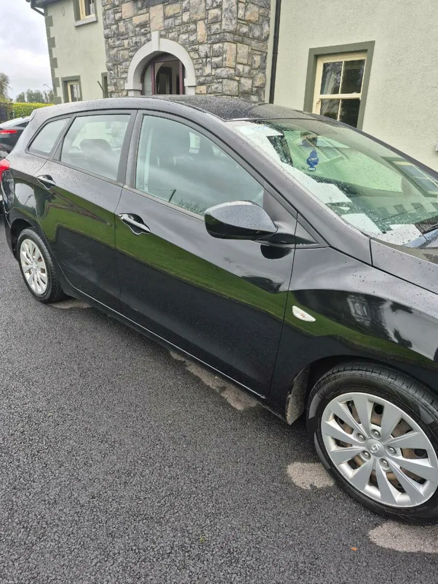 2016 Hyundai i30 Estate - Image 3