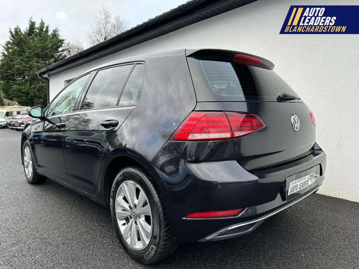 VOLKSWAGEN GOLF 1.6 TDI SE DSG 115PS AUTO - Image 4