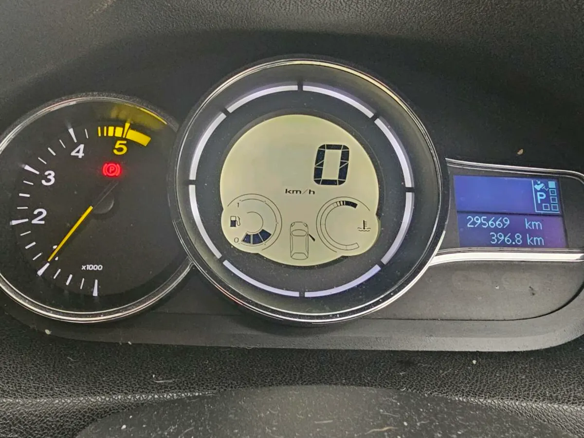 Renault fluance - Image 2