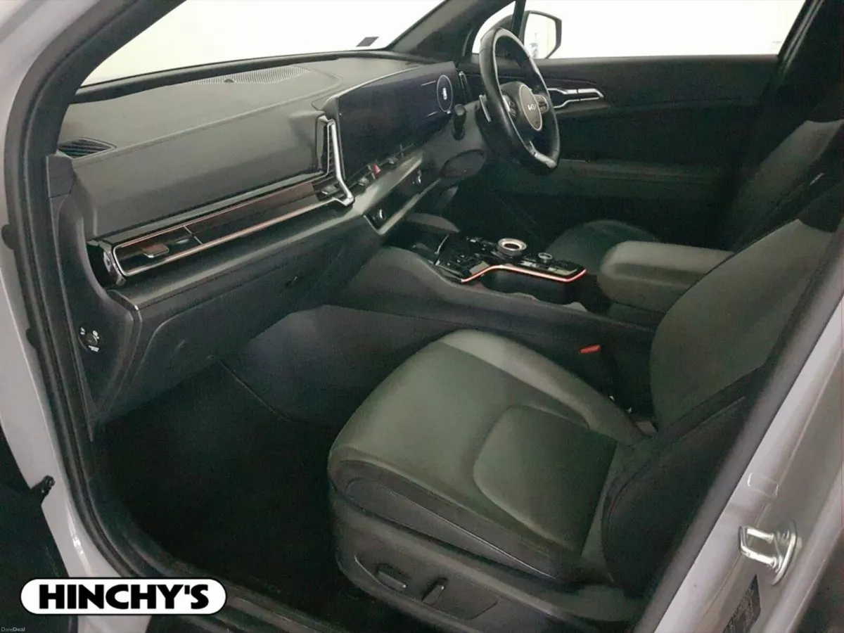 Kia Sportage Anniversary Edition Hybrid - Image 4