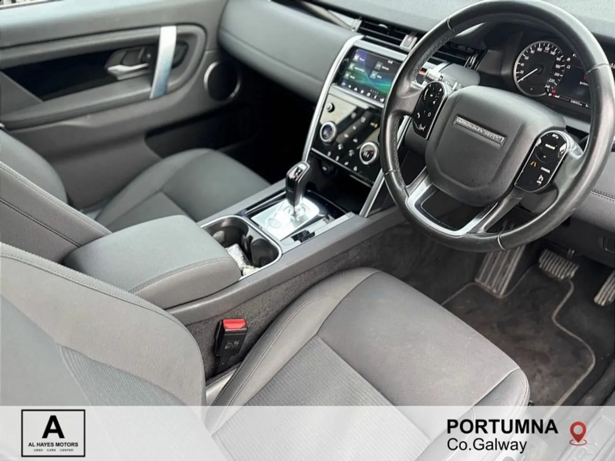 Land Rover Discovery Sport AUTOMATIC 2.0D AWD - Image 2